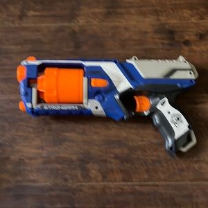 6 bullet nerf strongarm